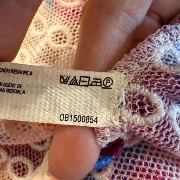 Free People bell sleeve lace up crop “eyes on you” - Picture 6 of 11